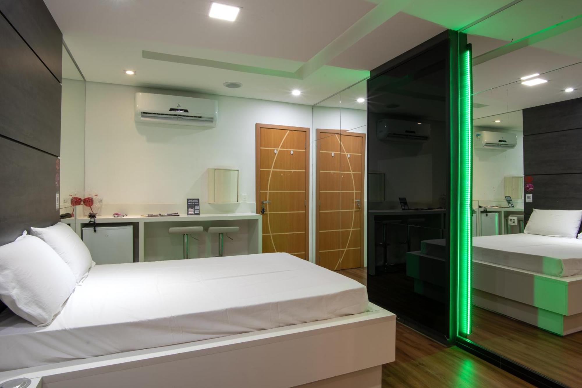 Motel Fantasy 4 (Adults Only) Belo Horizonte Exterior foto
